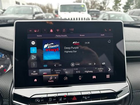 New 2026 Jeep Compass Limited image 17