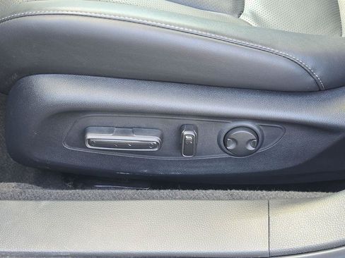 Used 2024 Honda Accord EX-L image 7