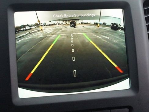 Used 2023 Jeep Cherokee Altitude Lux image 7