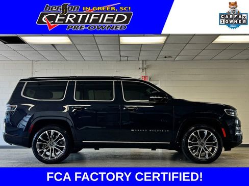 Certified 2024 Jeep Grand Wagoneer Series III w/ HD Trailer Tow Package AWD/4WD image 1