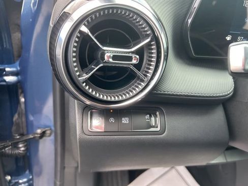 New 2026 Chevrolet Equinox LT w/ Convenience Package II image 18