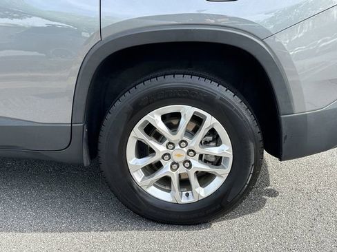 Used 2020 Chevrolet Traverse LT FWD image 21