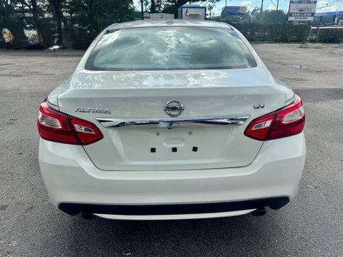 Used 2017 Nissan Altima 2.5 SV FWD image 9