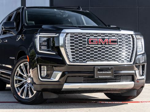Used 2021 GMC Yukon Denali w/ Denali Ultimate Package AWD/4WD image 5