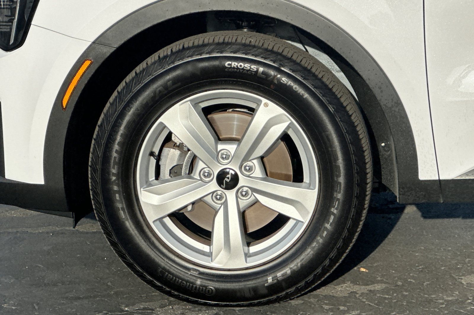 Certified 2026 Kia Sorento LX FWD image 45