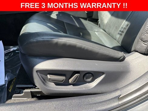 Used 2025 Toyota Camry XSE AWD/4WD image 13