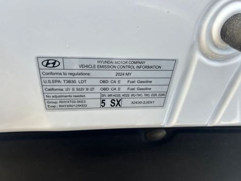 Used 2024 Hyundai Kona SEL w/ Convenience Package FWD image 10
