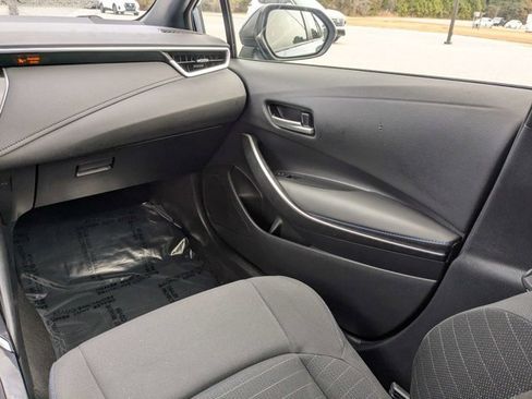 Used 2022 Toyota Corolla SE image 17