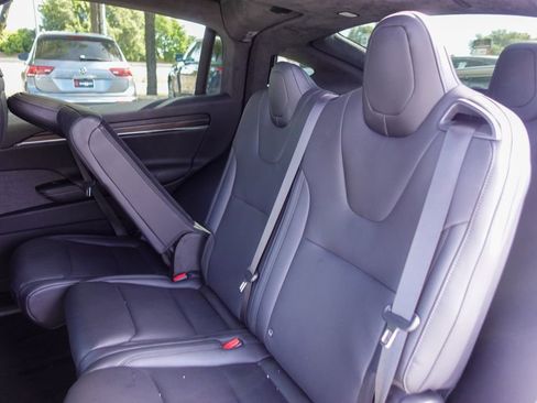 Used 2023 Tesla Model X Standard Range image 20