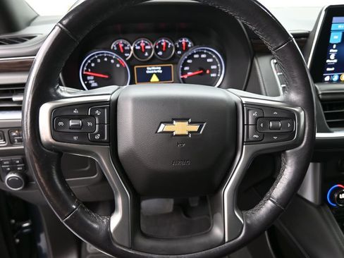 Used 2021 Chevrolet Tahoe LT w/ Luxury Package image 33