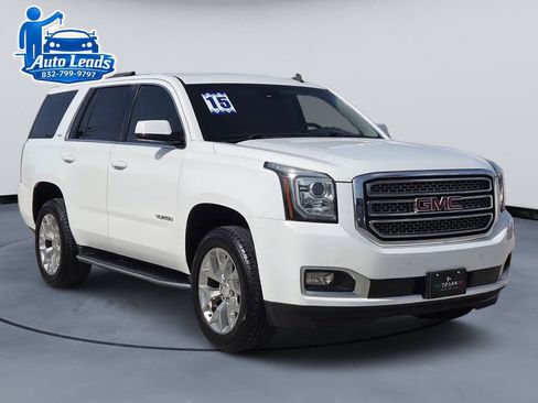Used 2015 GMC Yukon SLT w/ HD Trailering Package RWD image 2