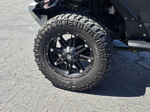 Used 2016 Jeep Wrangler Unlimited Sahara w/ Connectivity Group image 5