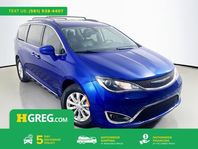 Used 2018 Chrysler Pacifica Touring-L