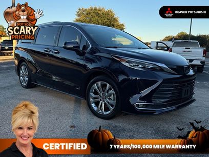 Used 2021 Toyota Sienna Platinum