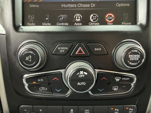 Used 2015 RAM 1500 Outdoorsman image 32