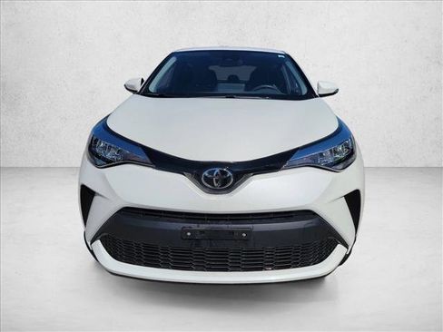 Used 2021 Toyota C-HR LE image 2