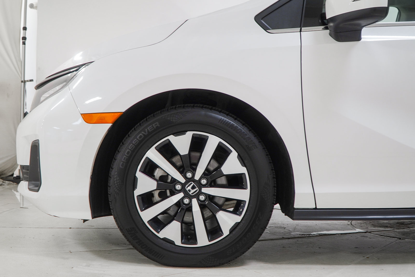 Used 2025 Honda Odyssey EX-L image 17