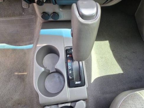 Used 2002 Toyota Tacoma 2WD Regular Cab image 21