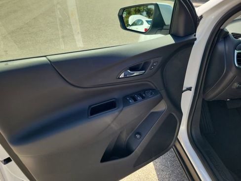 Certified 2023 Chevrolet Equinox LT image 15