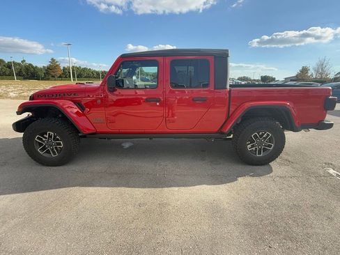 New 2026 Jeep Gladiator Mojave image 7