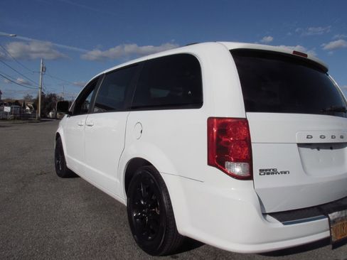 Used 2019 Dodge Grand Caravan GT FWD image 85