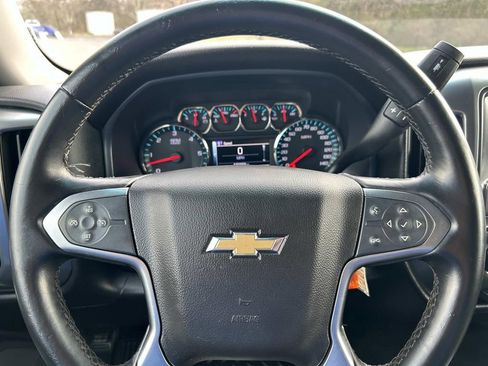 Used 2015 Chevrolet Silverado 1500 LT image 24