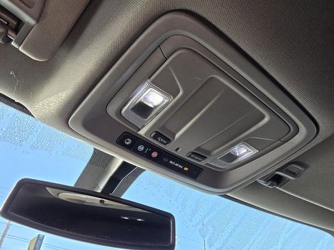 Used 2022 Chevrolet Silverado 2500 LTZ w/ Z71 Off-Road Package image 20