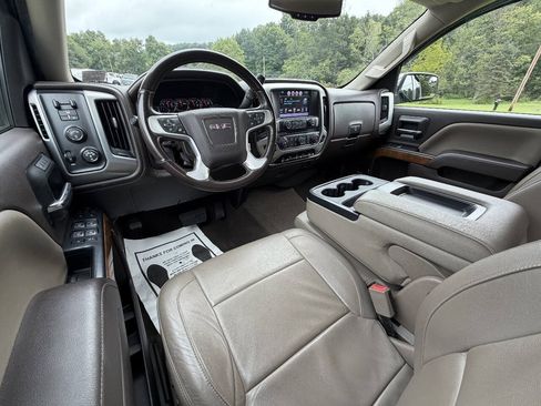 Used 2017 GMC Sierra 1500 SLT w/ SLT Premium Package AWD/4WD image 16