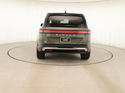 Used 2022 Rivian R1S Launch Edition image 5