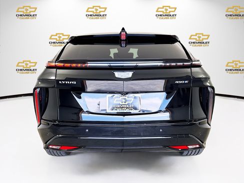 Used 2024 Cadillac Lyriq Sport RWD image 6