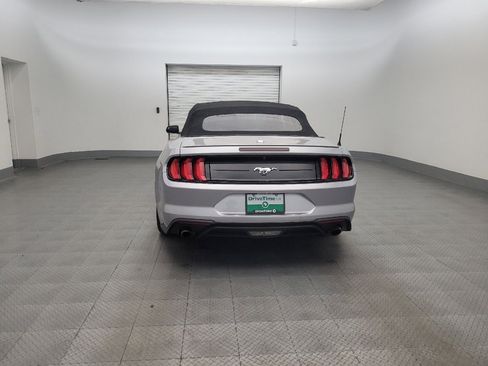 Used 2020 Ford Mustang Premium image 6