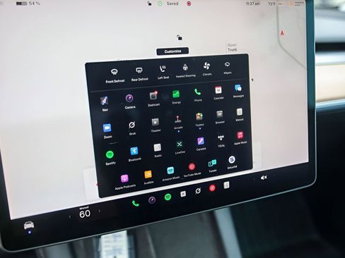 Used 2022 Tesla Model 3 Long Range image 17