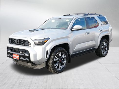 Certified 2025 Toyota 4Runner TRD Sport image 3
