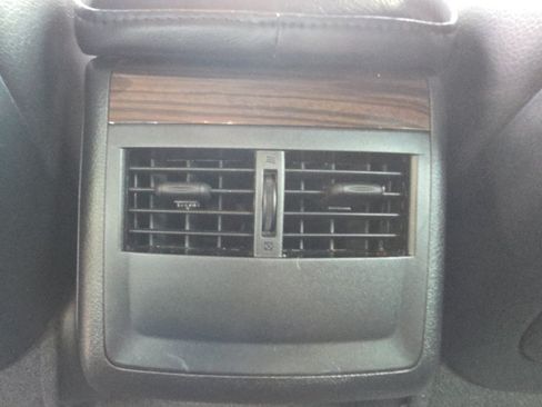 Used 2014 Toyota Avalon XLE Touring FWD image 31