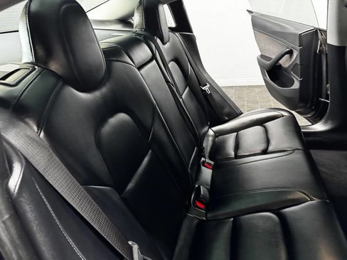 Used 2021 Tesla Model 3 Standard Range Plus image 46