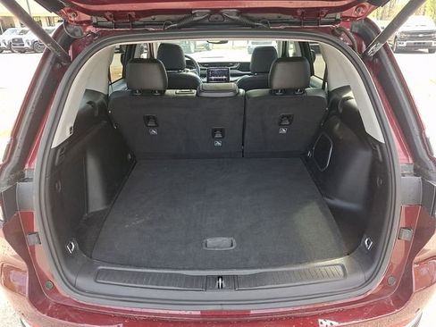 Used 2024 Jeep Grand Cherokee Limited 4xe image 32