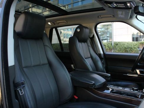 Used 2015 Land Rover Range Rover Supercharged AWD/4WD image 34