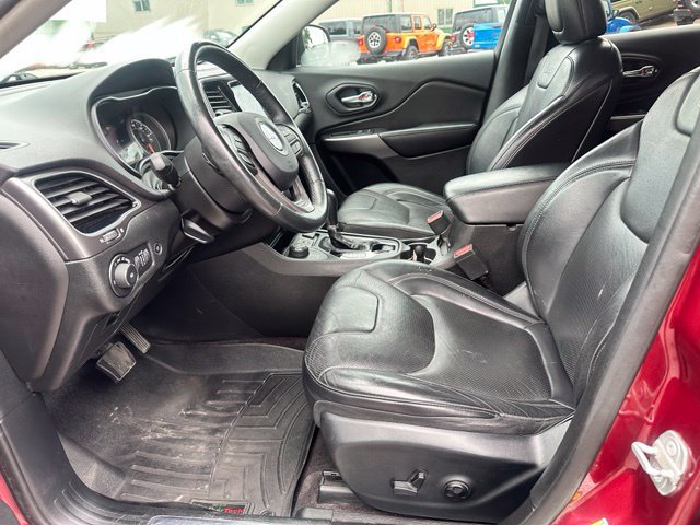 Used 2019 Jeep Cherokee Limited AWD/4WD image 22
