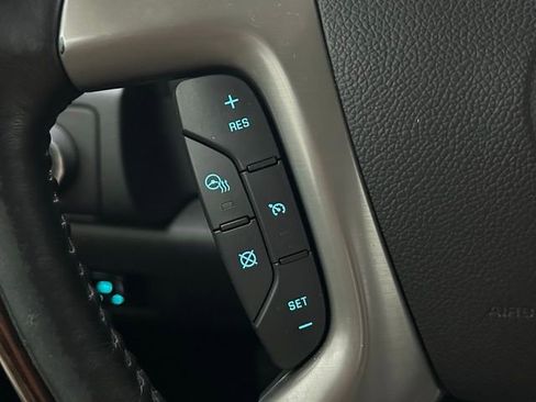 Used 2014 GMC Sierra 3500 Denali image 18