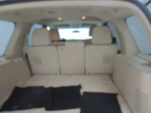 Used 2016 Ford Expedition XL AWD/4WD image 8