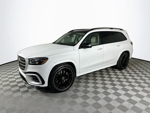 New 2026 Mercedes-Benz GLS 450 4MATIC image 3