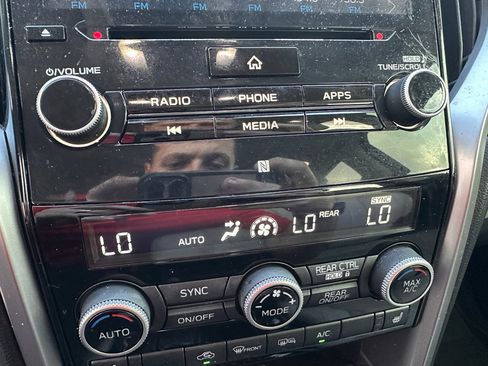 Used 2020 Subaru Ascent Limited w/ Popular Package #4 image 23