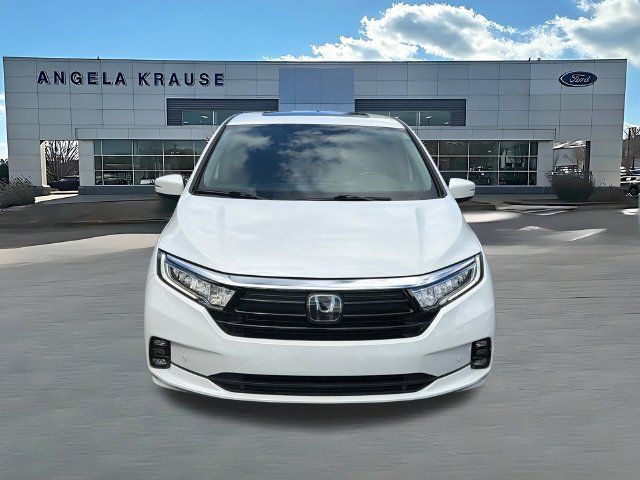 Used 2022 Honda Odyssey Touring image 2