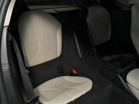 Used 2016 BMW i8 image 38