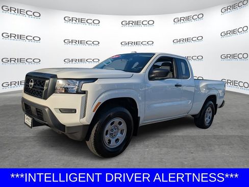 Used 2024 Nissan Frontier S AWD/4WD image 3