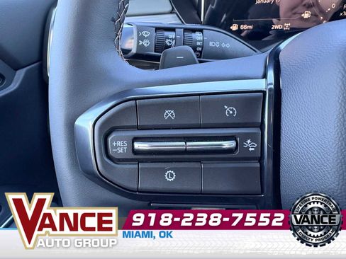 New 2026 GMC Acadia AT4 w/ Luxury Package image 32