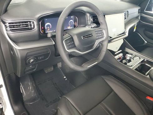 New 2026 Jeep Grand Wagoneer Limited w/ Convenience Group I AWD/4WD image 10