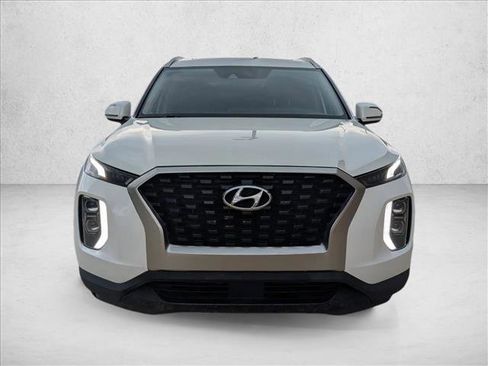 Used 2022 Hyundai Palisade SEL FWD image 2