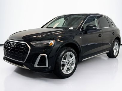 Used 2024 Audi Q5 e Premium w/ Convenience Package