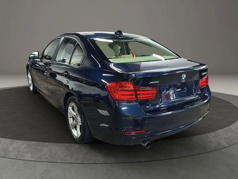 Used 2015 BMW 320i xDrive Sedan image 3